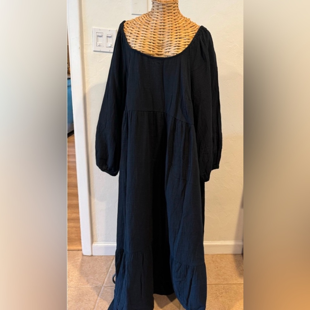Universal Threads Ebony Black Maxi Dress 2X nwt